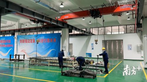 粵科新材料 材料涂層技術(shù)與地坪材料的雙重突破